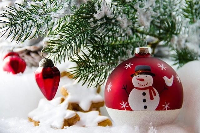 Christmas bauble decoration